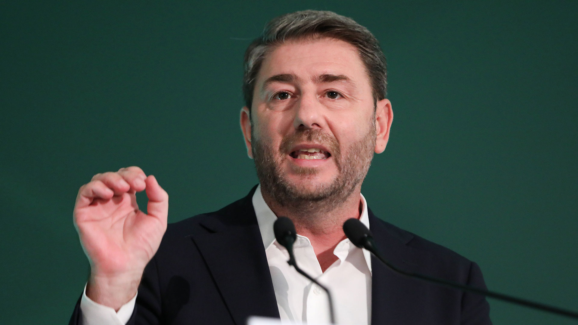 Ανδρουλάκης: Χαμηλοί μισθοί και αυξημένο κόστος ζωής αποτρέπουν την επιστροφή των νέων