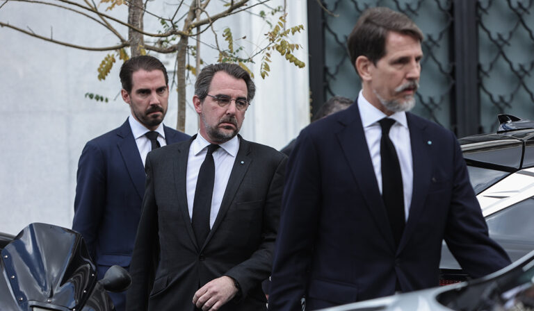 ΣτΕ: Στο μικροσκόπιο η ιθαγένεια και το επώνυμο «Ντε Γκρες»