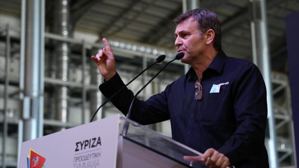 ΣΥΡΙΖΑ: Αποχώρησε από το κόμμα ο Απόστολος Γκλέτσος