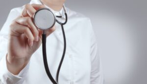 Δωρεάν προληπτικές εξετάσεις για σπάνια νοσήματα σε νεογνά και γυναίκες