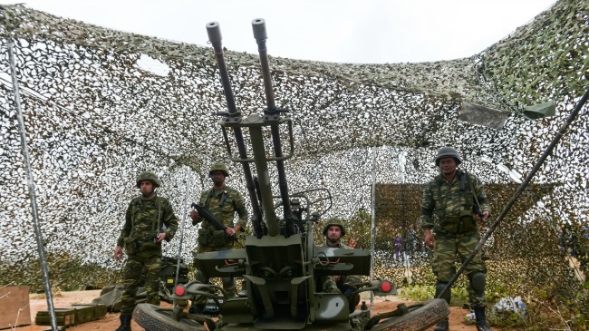 Σύνταξη για γονείς άγαμων θανόντων στρατιωτικών - Όλες οι λεπτομέρειες