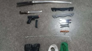 Θεσσαλονίκη: 64χρονος επιχείρησε να επιτεθεί με σπαθί σε θαμώνα ταβέρνας