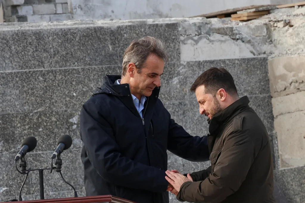 Μητσοτάκης από Οδησσό: “Η Ευρώπη πρέπει να οπλιστεί τώρα”