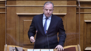 Δ. Σταμενίτης: Παραιτούμαι για λόγους πολιτικής ευθιξίας