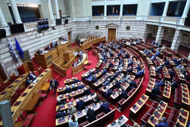 ΟΠΕΚΕΚΕ: ΚΚΕ και Ελληνική Λύση αποχώρησαν από την συζήτηση