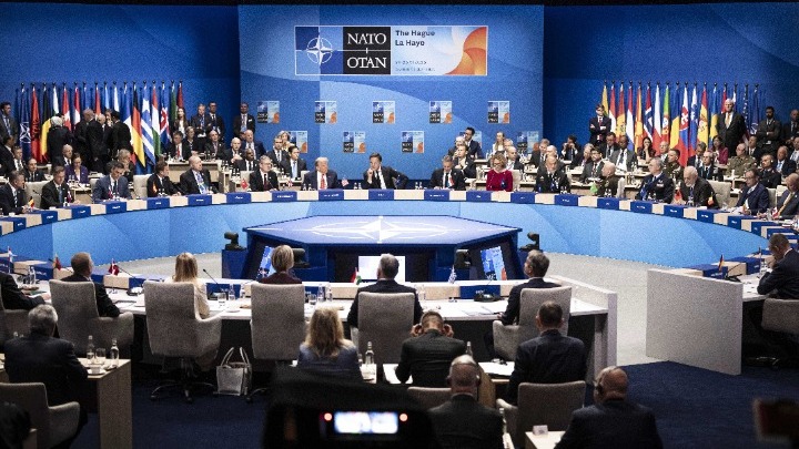 ΝΑΤΟ: «Σιδερένια» δέσμευση για τις αμυντικές δαπάνες