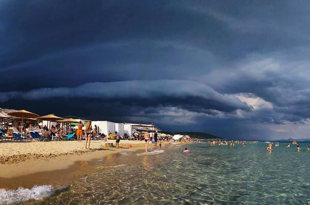Έρχονται ισχυρές καταιγίδες! Προειδοποίηση για βίαια φαινόμενα