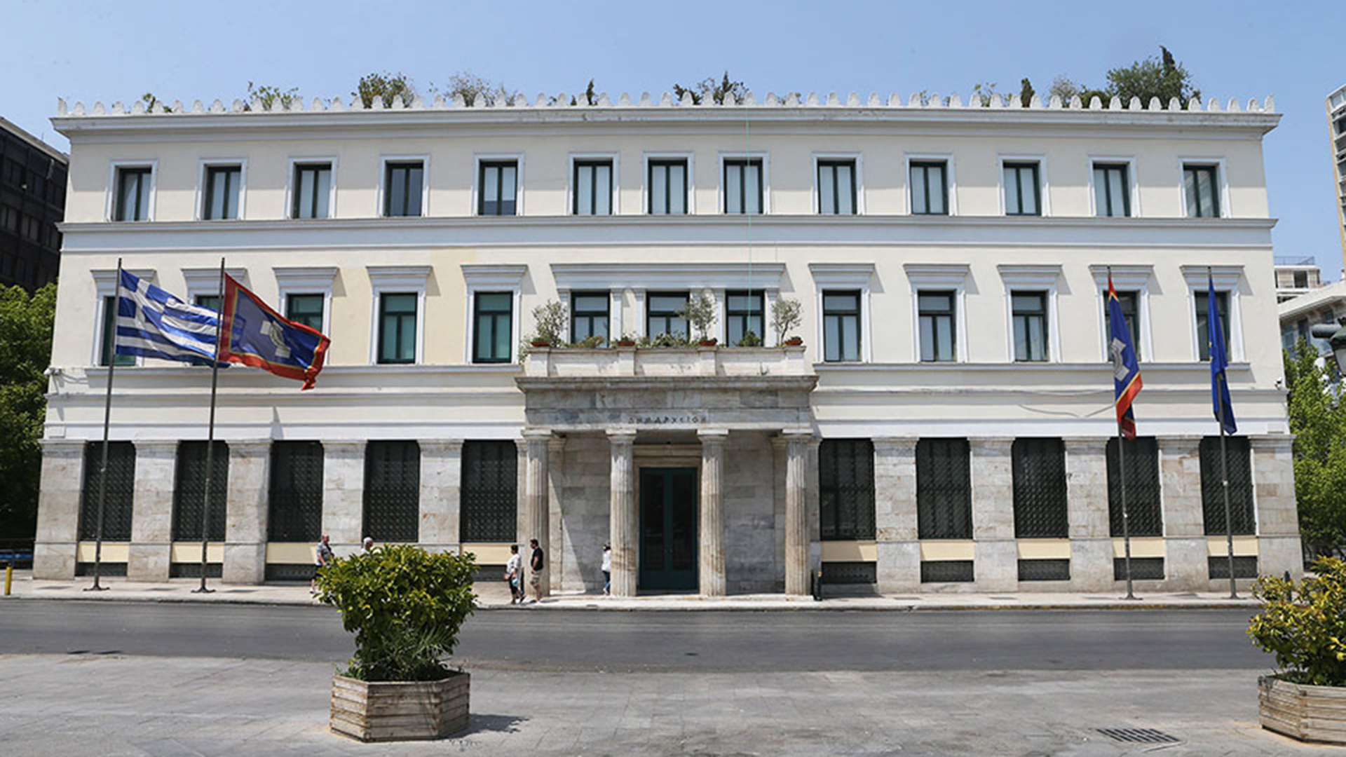 Δήμος Αθηναίων: «Τρέχουν» οι αιτήσεις για 529 θέσεις εργασίας