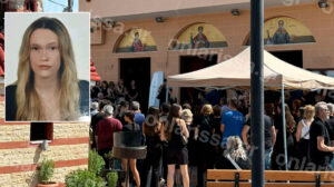 Θρήνος στη Λάρισα: Το τελευταίο αντίο στην 18χρονη Ελένη Παπαδημητρίου