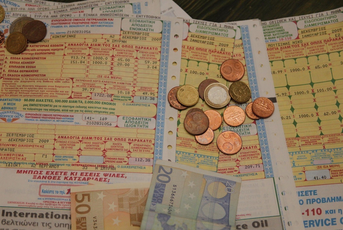 Απλήρωτα κοινόχρηστα: Ιδιοκτήτες Airbnb αφήνουν τον λογαριασμό στους Έλληνες