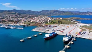 Λαύριο: Νεκρός ναυτικός σε φορτηγό πλοίο υπό ελληνική σημαία