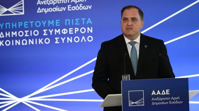 ΑΑΔΕ: Διαψεύδει Βελόπουλο για Πιτσιλή και ΟΠΕΚΕΠΕ
