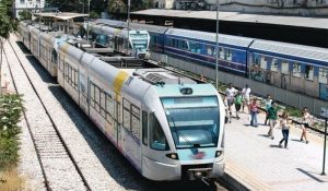 Άνω Λιόσια: Νεκρός άνδρας μετά από παράσυρση από συρμό του Προαστιακού