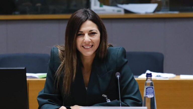 Σοφία Ζαχαράκη: Αυτά είναι τα 13 νέα Πειραματικά Σχολεία που ανοίγουν από το 2026
