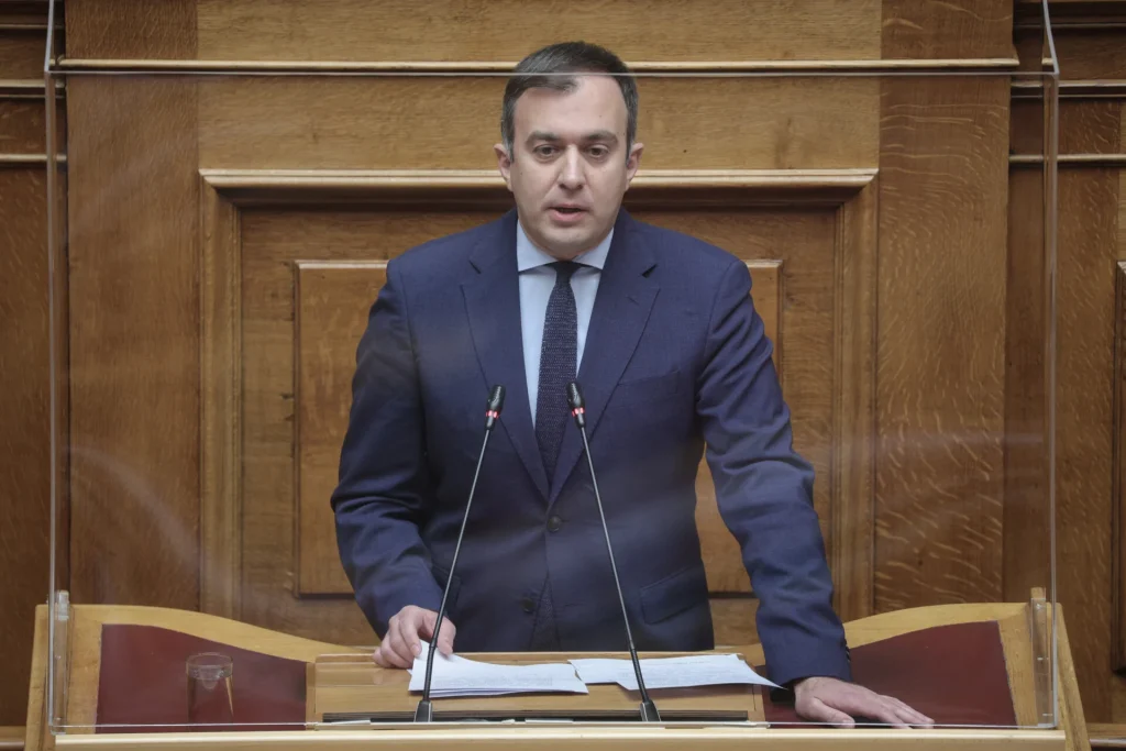 Χατζηβασιλείου: «Η Τουρκία δεν μπορεί να εξοπλίζεται για να στραφεί κατά συμμάχων»