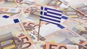 Πόσα ξοδεύουν οι Έλληνες για ταξίδια