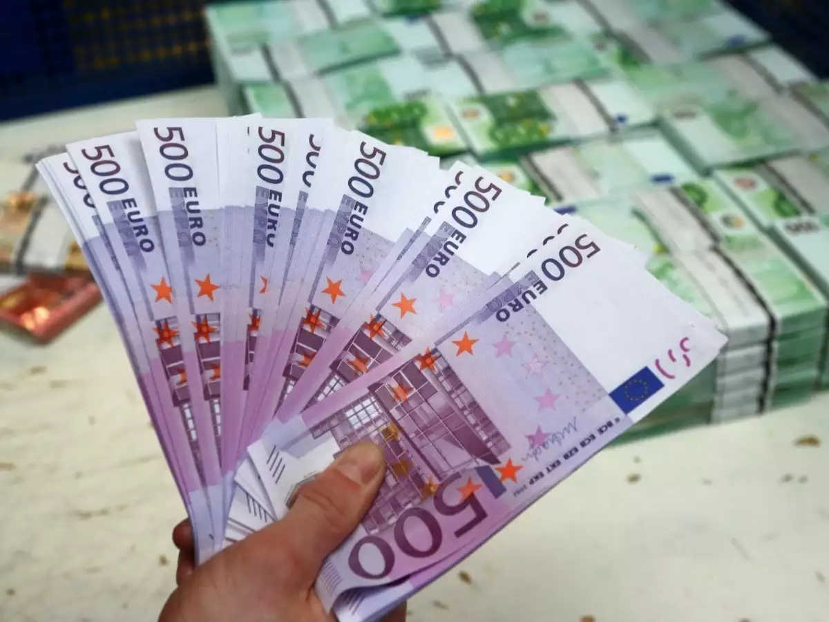 Τράπεζες και μετρητά: Γιατί το 500ρικο θεωρείται πλέον «ανεπιθύμητο»