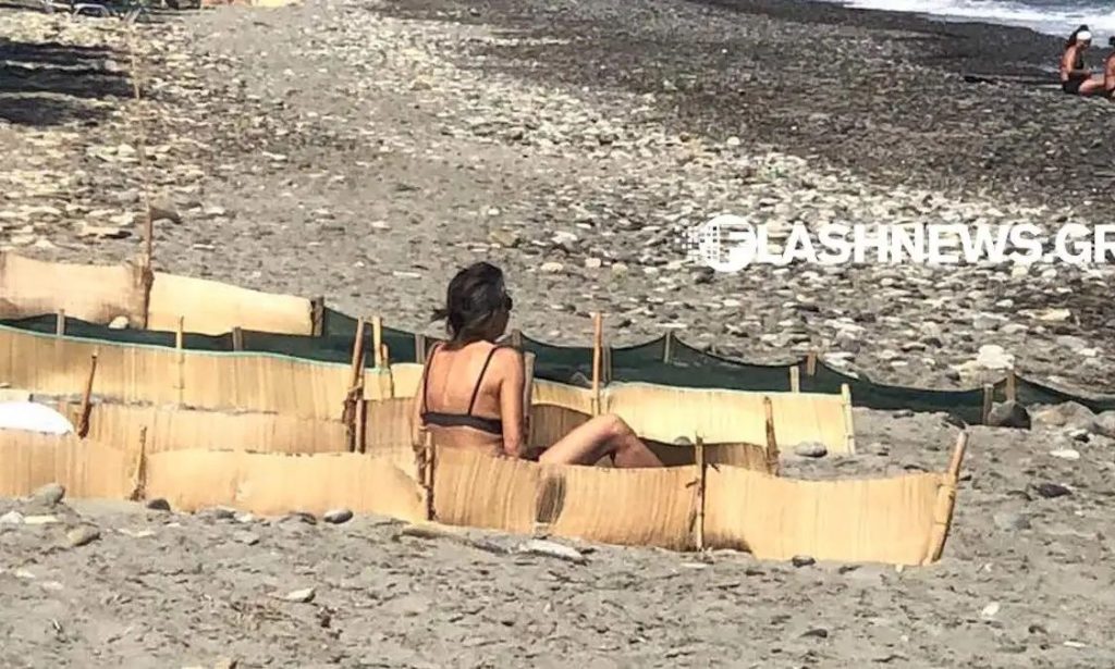 Άγνοια ή σκόπιμη ενέργεια; – Έκανε ηλίοθεραπεία σε προστατευμένη ζώνη για θαλάσσιες χελώνες