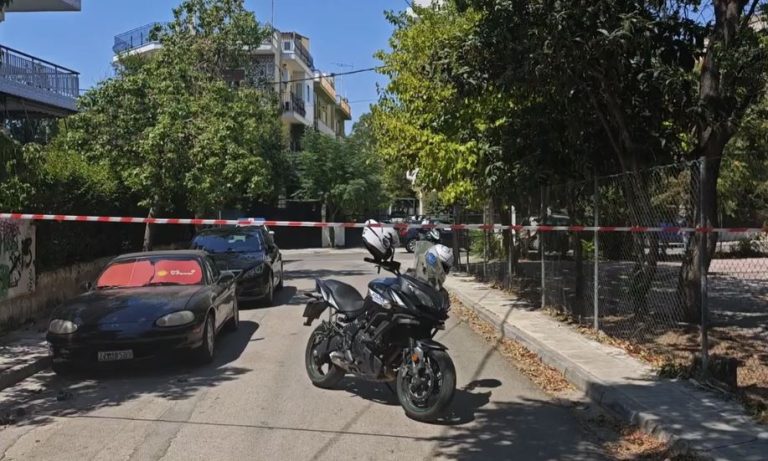 Δολοφονία Χαλάνδρι: «Κυρία Ρούλα βοήθεια!»