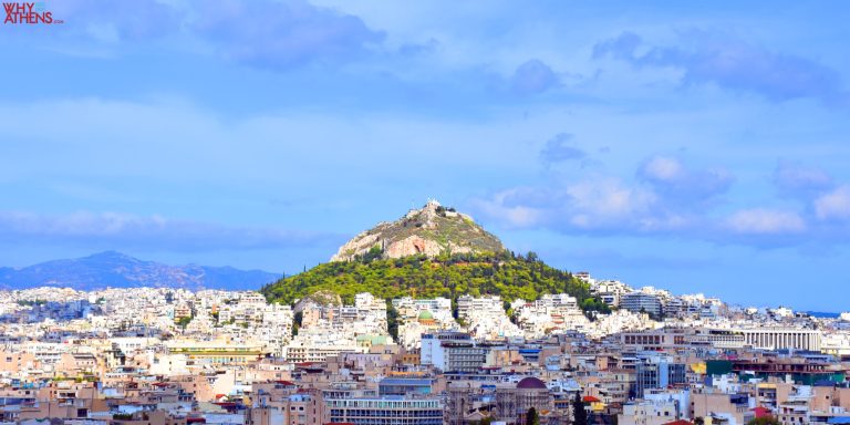 Σοβαρό ατύχημα στον Λυκαβηττό – Τουρίστας έπεσε στο κενό από τον Άη Γιώργη