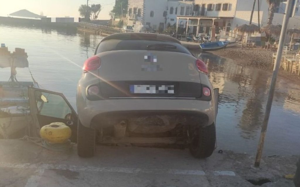 Πάτμος: Αυτοκίνητο έπεσε στη θάλασσα