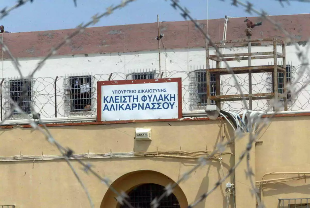 Συμπλοκή στις φυλακές Αλικαρνασσού: Άγριος καβγάς κρατουμένων