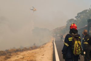 Φωτιά στην Εγνατία Οδό: Έκλεισε το ρεύμα προς...