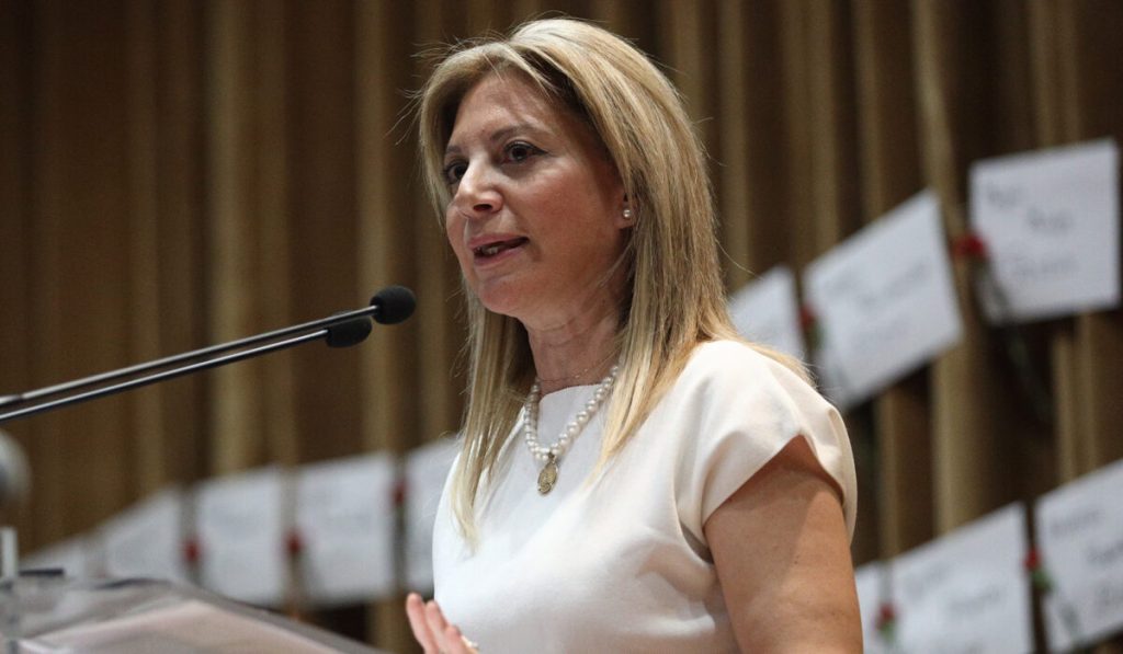 Τέμπη: Συγγενείς θυμάτων «αδειάζουν» την Καρυστιανού – «Δεν μας εκφράζει η πολιτική…»