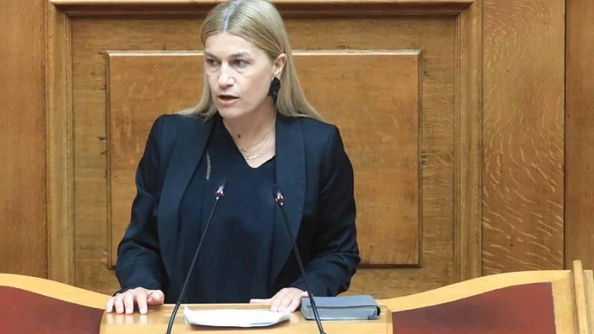 Σέβη Βολουδάκη: Βανδάλισαν το πολιτικό της γραφείο – «Δεν θα καταφέρουν να με φιμώσουν»