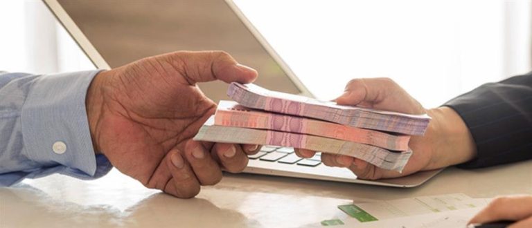 Συνελήφθη υπάλληλος ελεγκτικής αρχής του Δημοσίου για υπόθεση χρηματισμού
