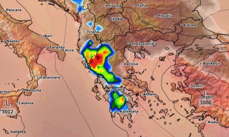 Καιρός: Μπόρες, καταιγίδες και πτώση θερμοκρασίας – Η πρόβλεψη του Μαρουσάκη
