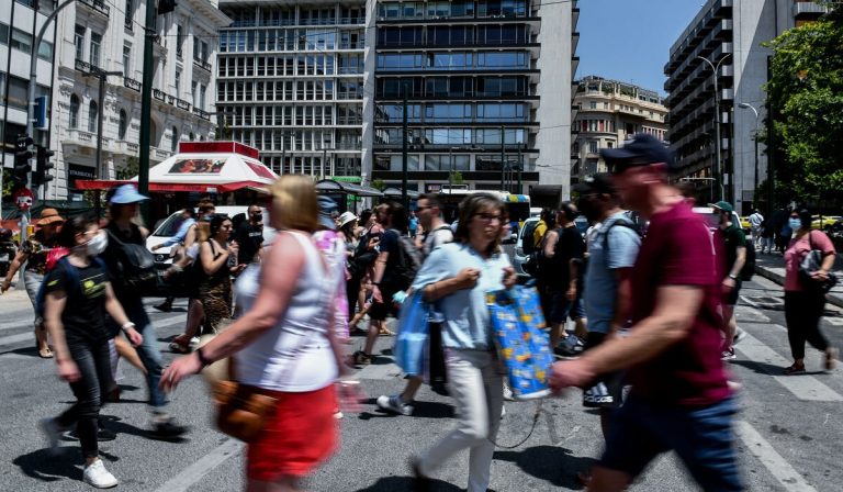 Ψηφιοποίηση ασφαλιστικού ιστορικού: Ποιοι συνταξιούχοι γλιτώνουν το ψάξιμο για παλιά ένσημα
