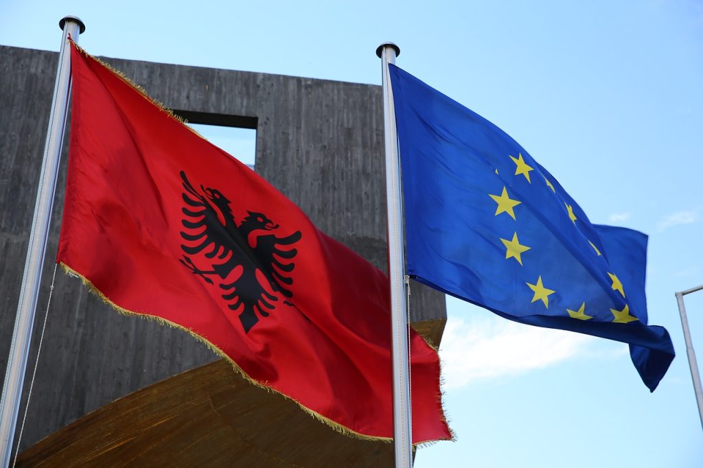 Η Αλβανία βάζει «πλώρη» για το SAFE
