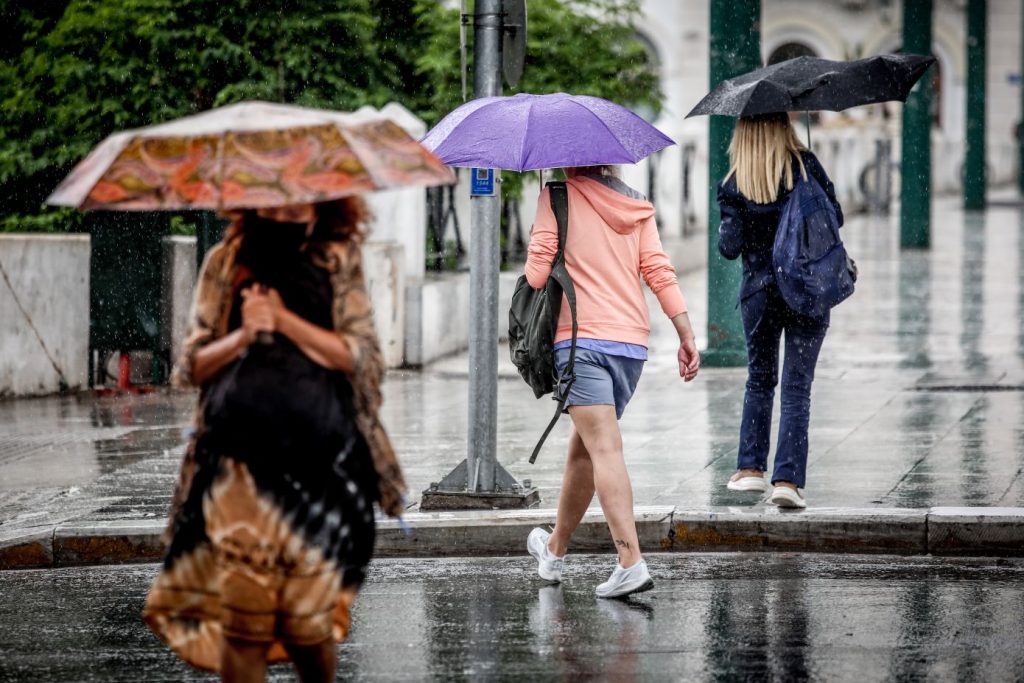 Καιρός: Ζέστη ξανά με 30άρια – Πότε χτυπά η πρώτη φθινοπωρινή κακοκαιρία