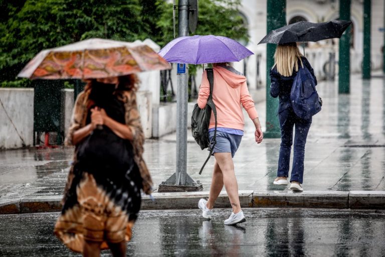 Καιρός: Ζέστη ξανά με 30άρια – Πότε χτυπά η πρώτη φθινοπωρινή κακοκαιρία