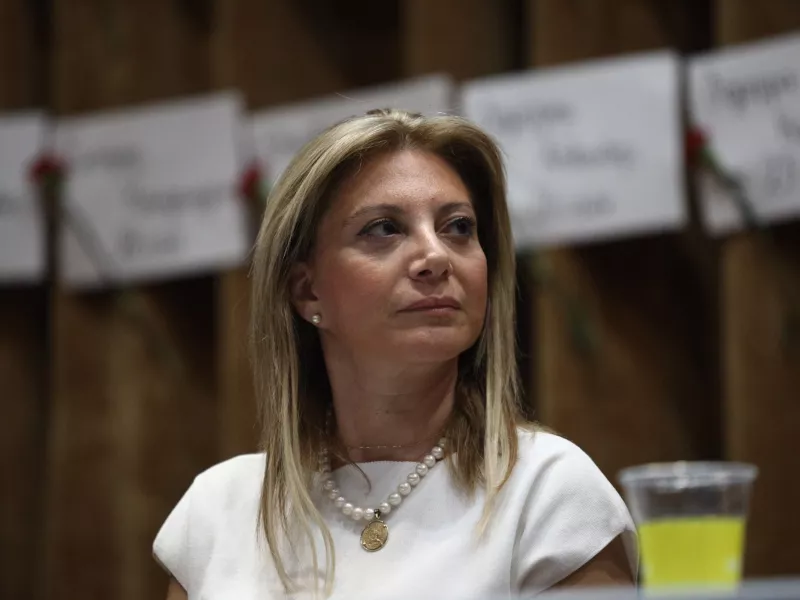 Μαρία Καρυστιανού: “Το Σύνταγμα σε κατάσταση πολιορκίας – Η ανοχή τελείωσε”