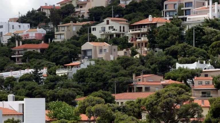 Ένα χρόνο παράταση στις αιτήσεις για εξαγορά καταπατημένων δημοσίων ακινήτων