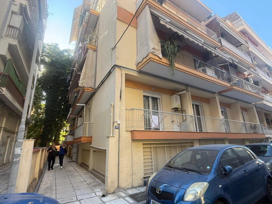 Φρίκη στη Θεσσαλονίκη: 50χρονος έπνιξε με σακούλα την αδελφή του