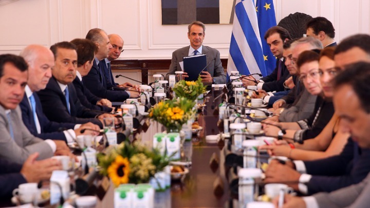 Συνεδρίαση του υπουργικού συμβουλίου υπό τον πρωθυπουργό