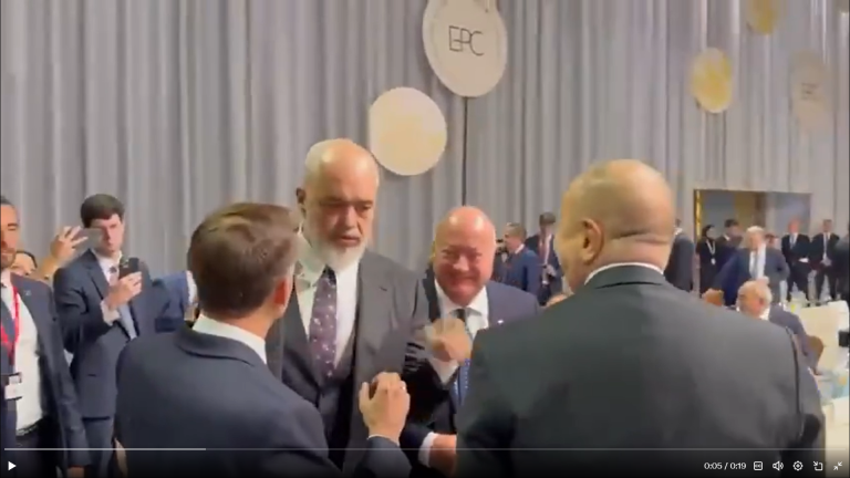 Ο Ράμα τρόλαρε τον Τραμπ για τη «συμφωνία ειρήνης» Αλβανίας – Αζερμπαϊτζάν