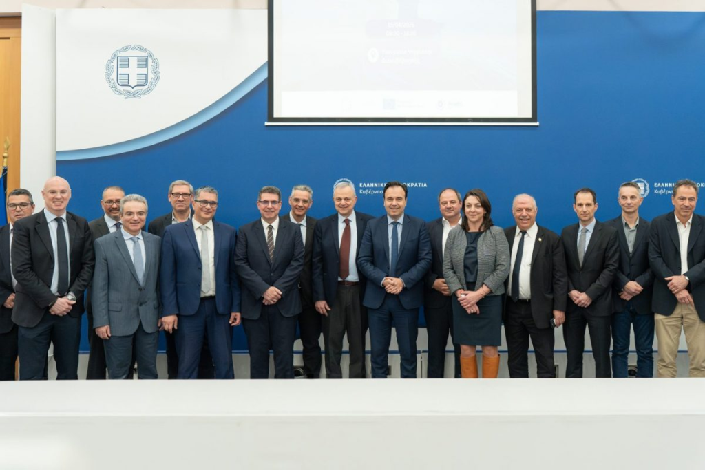 Έρχεται ο «Φάρος»: Το πρώτο ελληνικό εργοστάσιο τεχνητής νοημοσύνης