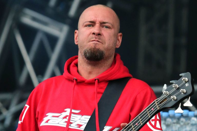 Limp Bizkit: Ξαφνικός θάνατος για το μπασίστα του συγκροτήματος