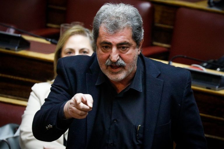 Πολάκης σε Τσίπρα: Καλές θάλασσες λοιπόν …(με την 5η διάσπαση…)