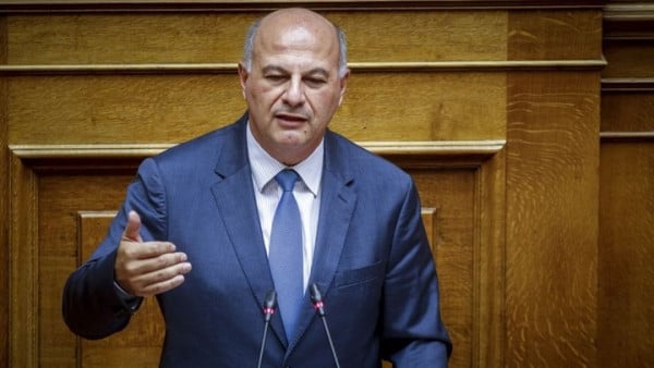 Τσιάρας: «Ώρα να κινητοποιηθεί η Ευρώπη – Οι ζωονόσοι απειλούν την κτηνοτροφία»