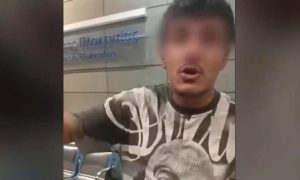 Συνελήφθη ξανά ο 19χρονος Ιρακινός που είχε επιτεθεί σε μηχανοδηγό