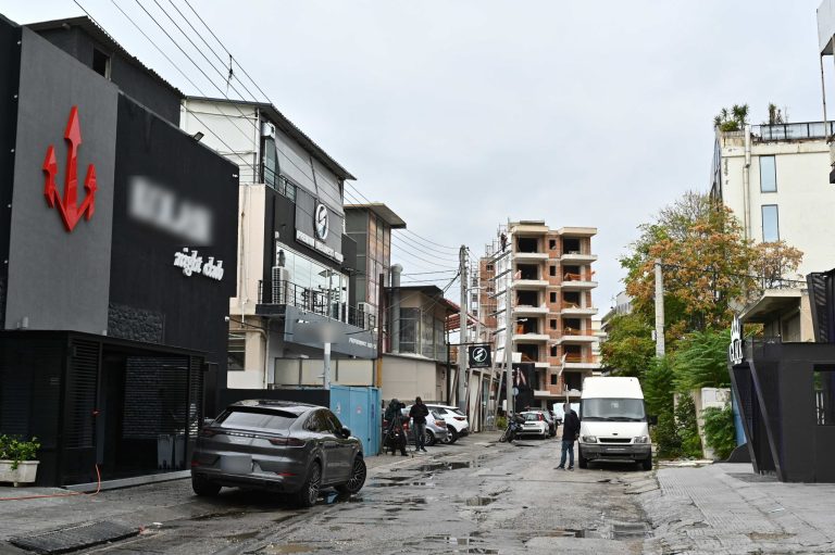 Φονικό στο Περιστέρι: Οι σοκαριστικές στιγμές που κατέγραψε η κάμερα – «Τον σκότωσε!»