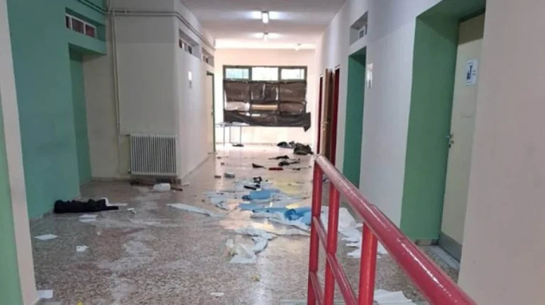 Ραφήνα: Εκτεταμένοι βανδαλισμοί στο Γυμνάσιο μετά τη λήξη της κατάληψης