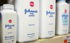 Johnson & Johnson: Αποζημίωση μαμούθ για το ταλκ – Συνδέθηκε με ανάπτυξη καρκίνου