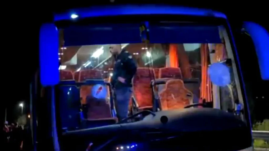 Ιταλία: Οδηγός λεωφορείου νεκρός από επίθεση οπαδών μετά από αγώνα μπάσκετ