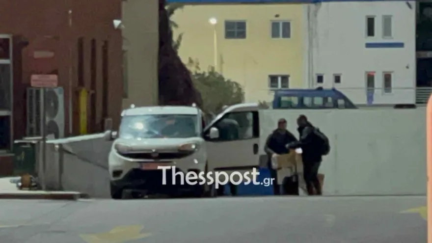 Μαφία ΟΠΕΚΕΠΕ: Με 23 οχήματα η μεταγωγή των συλληφθέντων από Θεσσαλονίκη στην Αθήνα